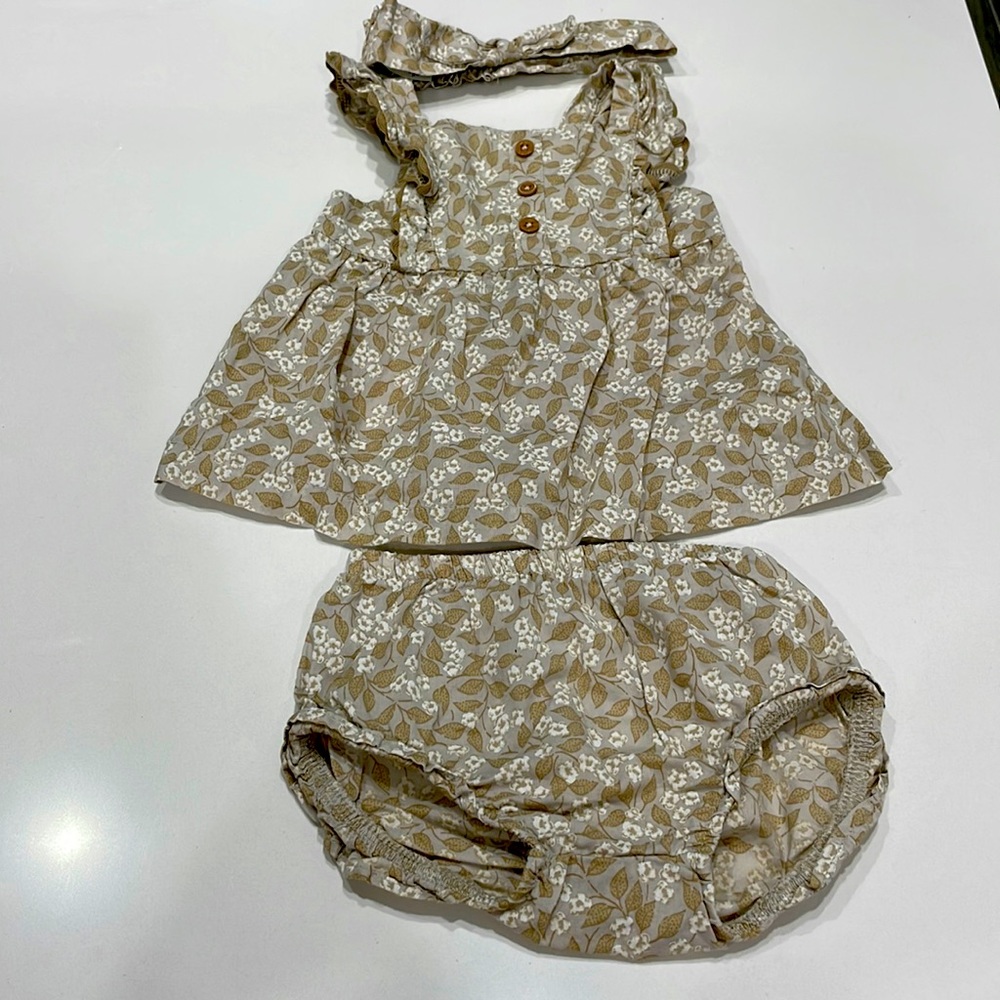 Carter’s Baby 3-Piece Floral Outfit Set